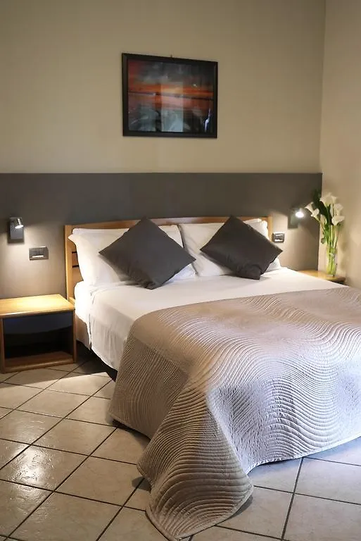 Relais Bb Pacengo Bed & Breakfast Lazise 0*,  Italy