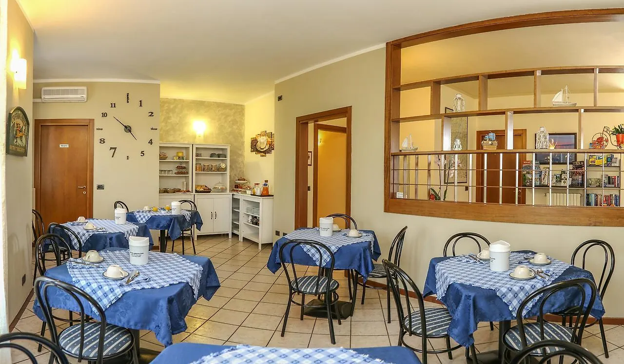 Relais Bb Pacengo Bed & Breakfast Lazise Italy